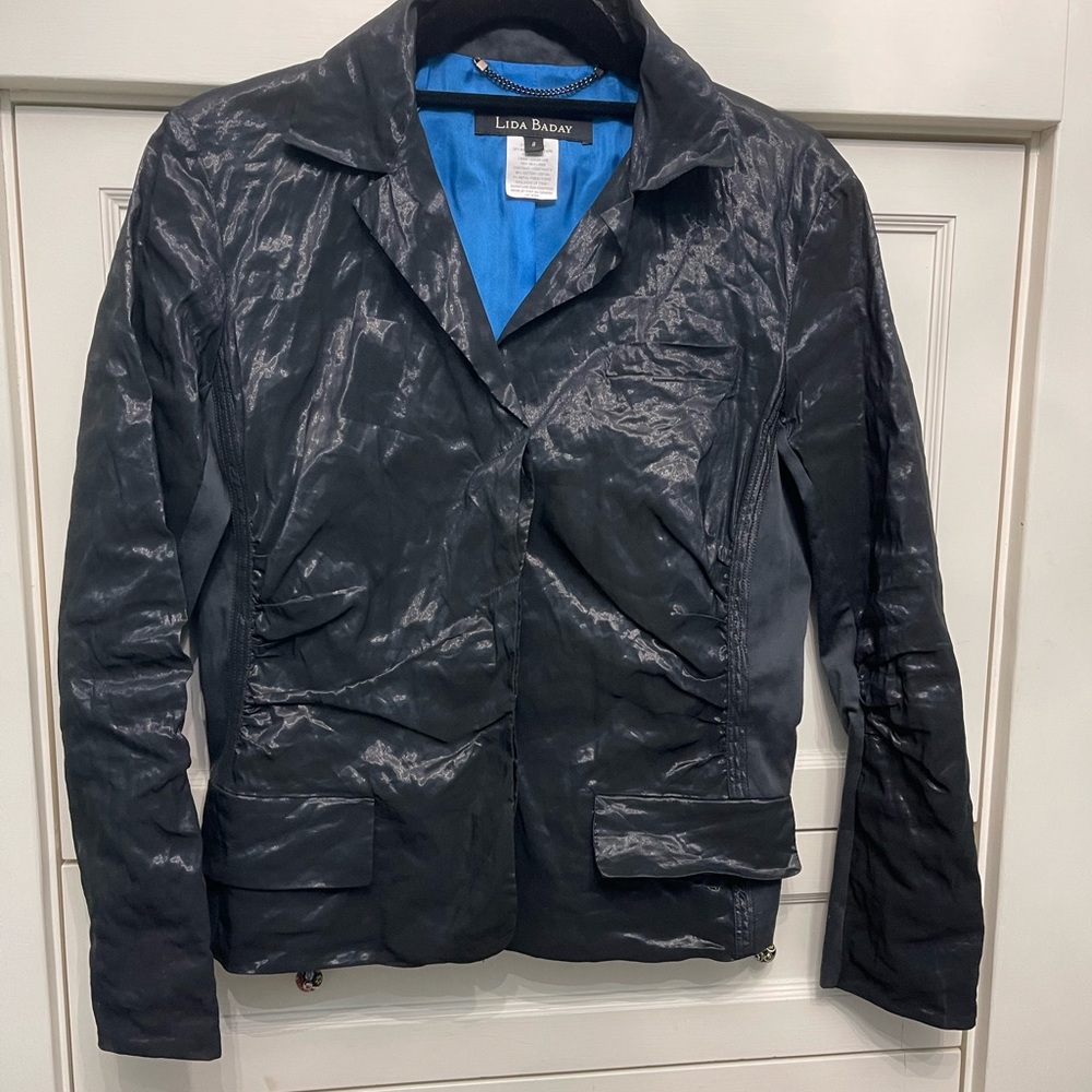Lida Baday crinkly jacket.  Too hip for words.